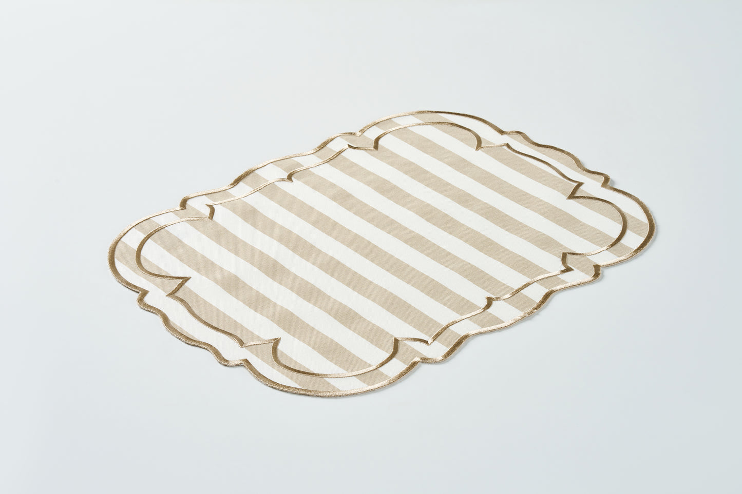 Beige Line Amerikan Servis